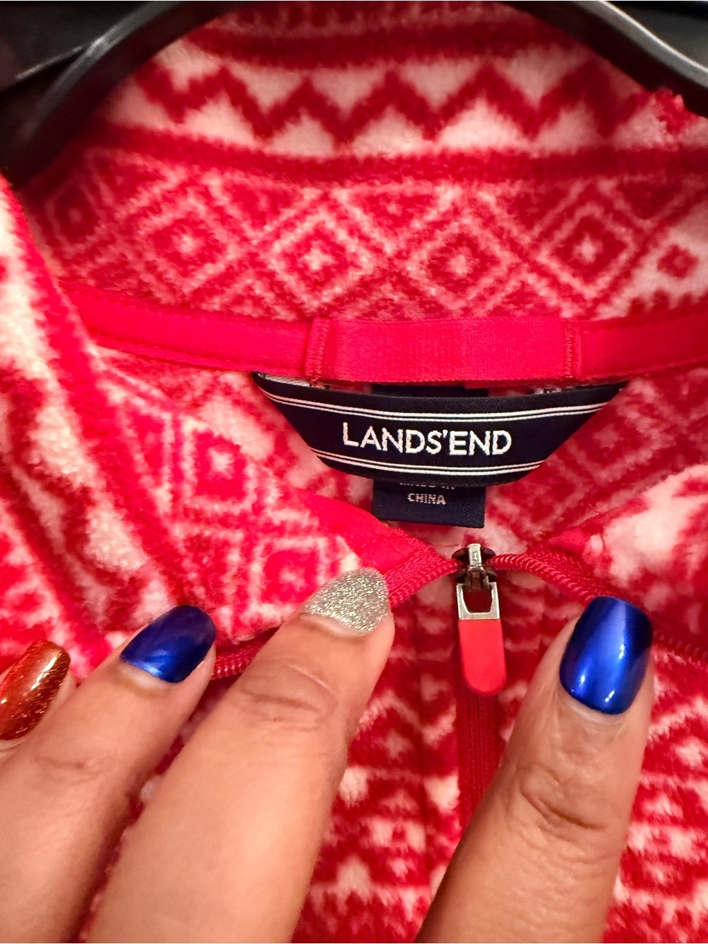 Lands end Red & White snowflake Half-Zip Fleece Pullover. Size Large - Picture 2 of 6